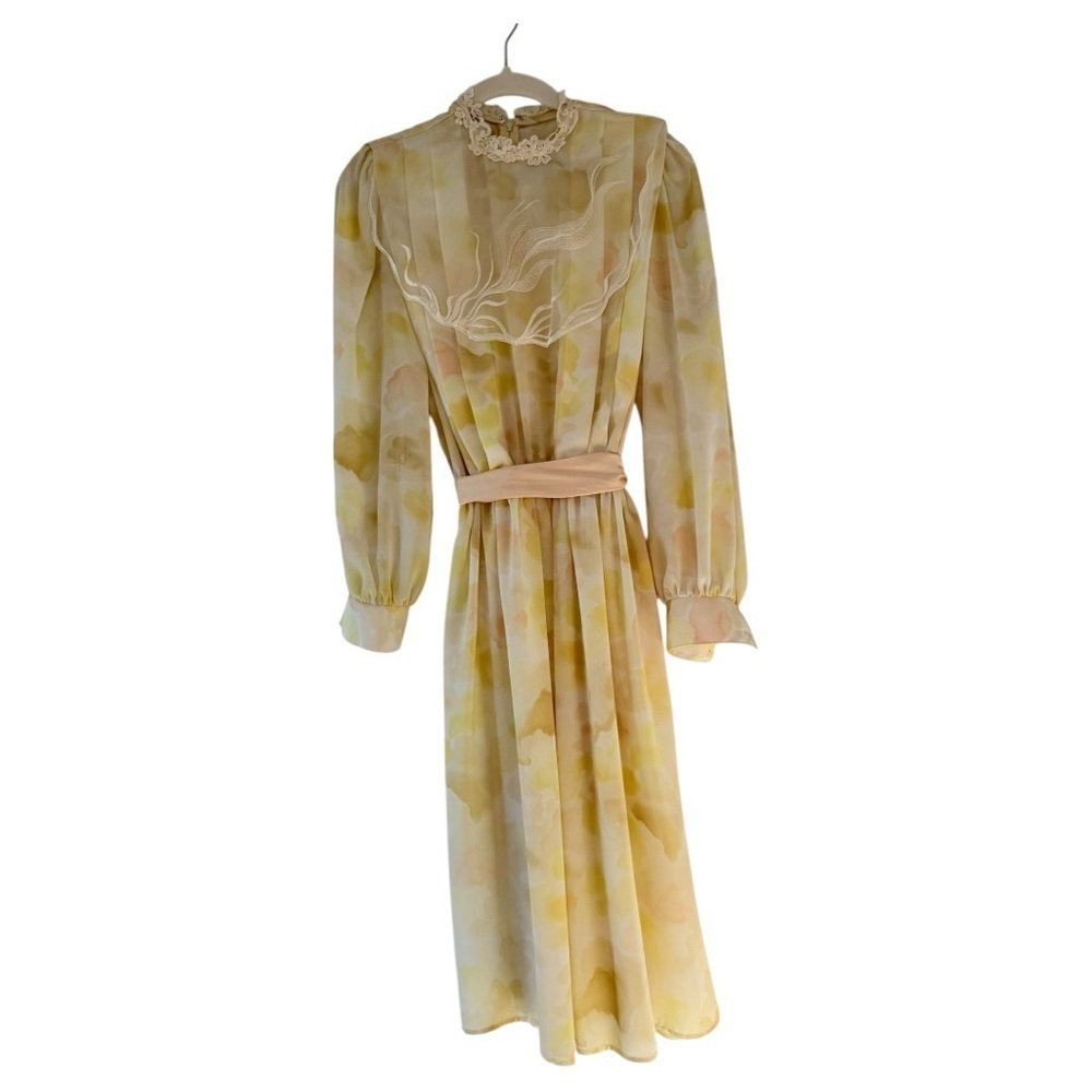 Vintage Donna Morgan for NSP Sheer Yellow Floral Dress Lace Collar Size 8P USA